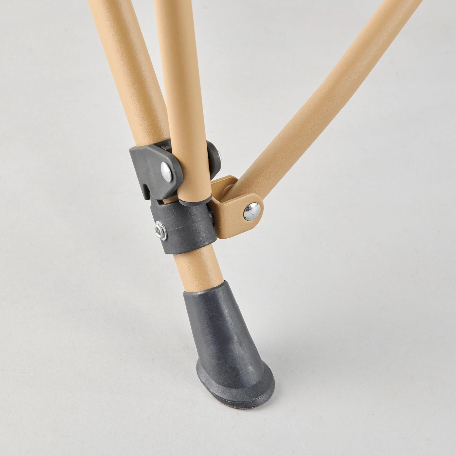 Quechua Comfortable Folding Camping Chair - Image 7