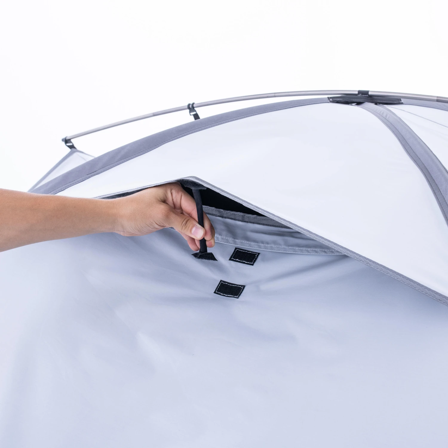 3 Man Trekking Blackout Dome Tent - MT500 F&B - Image 14