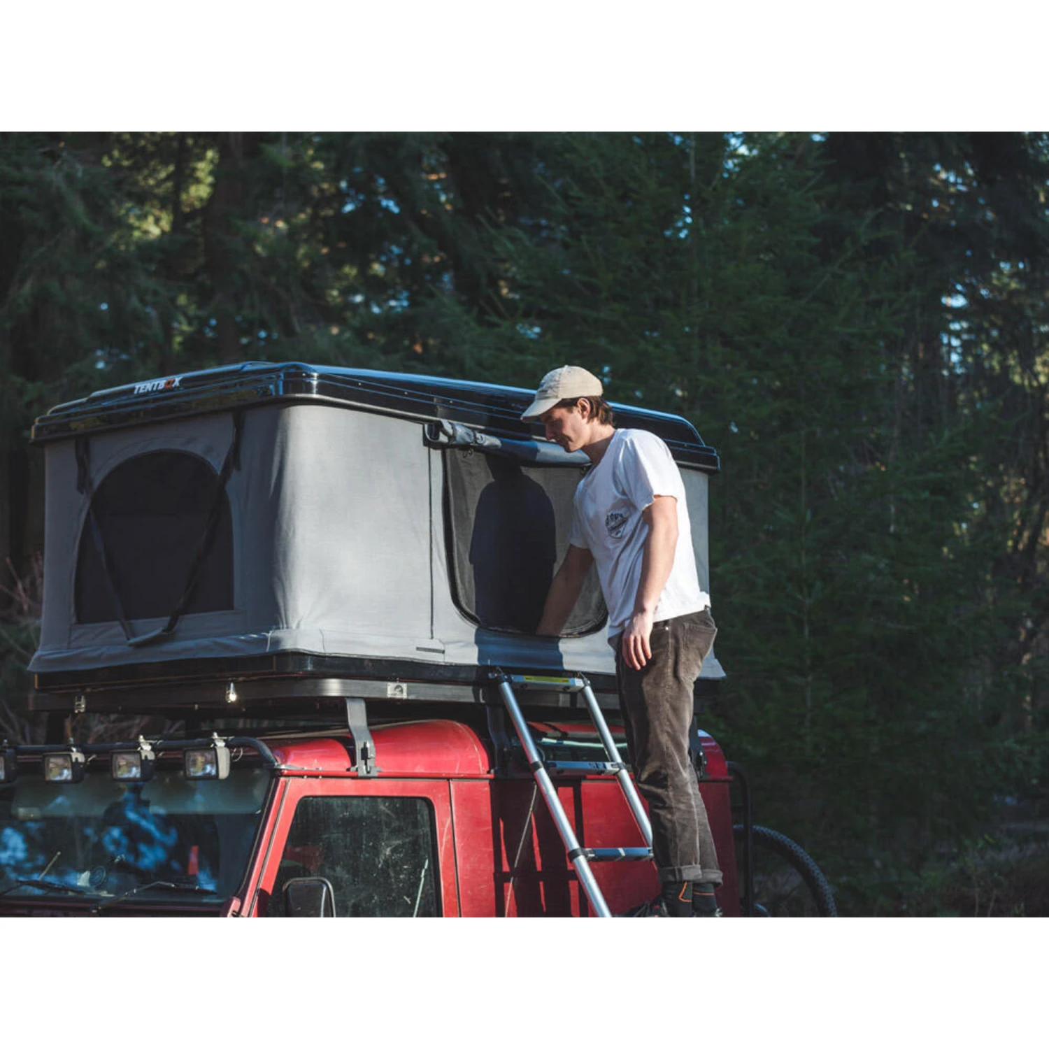 TentBox Classic Roof Tent (Black & Grey) - Image 4