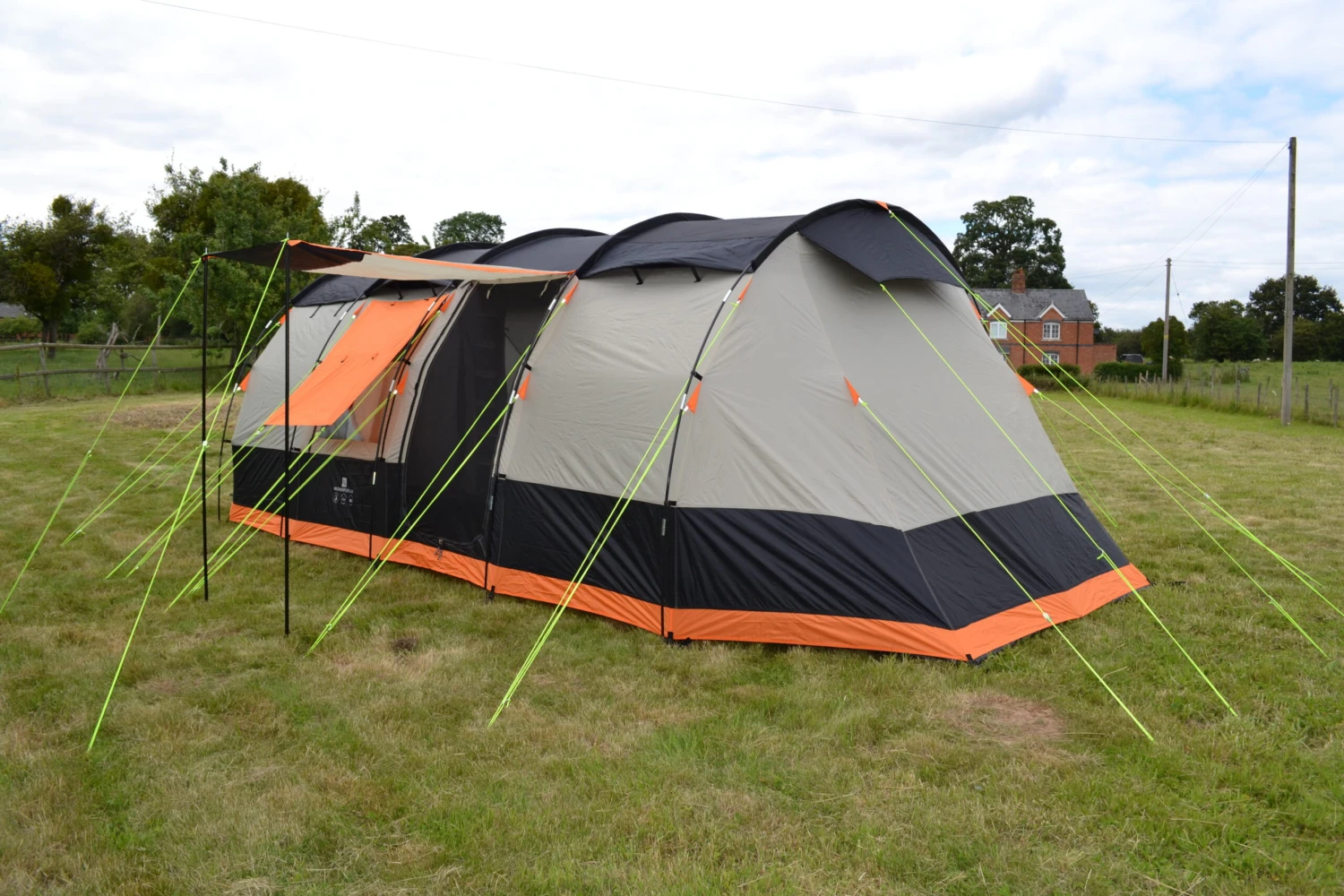 OLPRO Wichenford 3.0 8 Berth Tent - Image 5