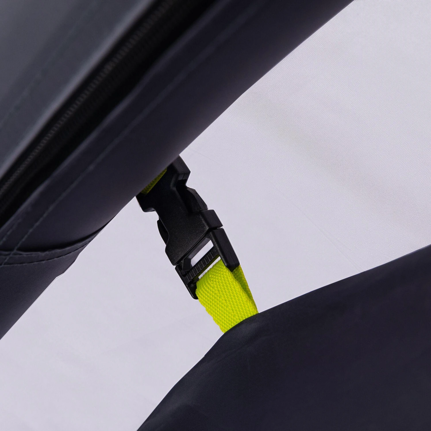 Regatta Kolima V2 4-Man Adults' Camping Tent - Image 5